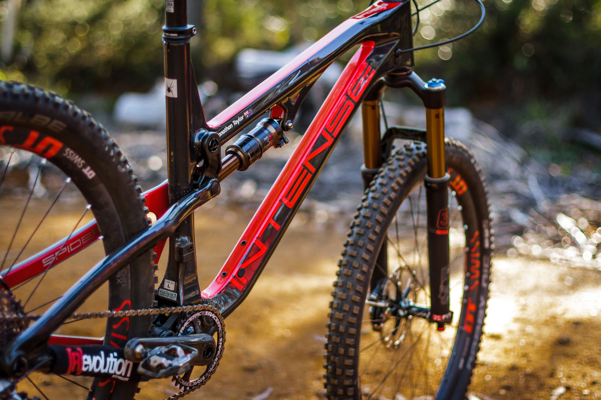 Introducing the all-new Intense Spider 275c - [R]evolution MTB