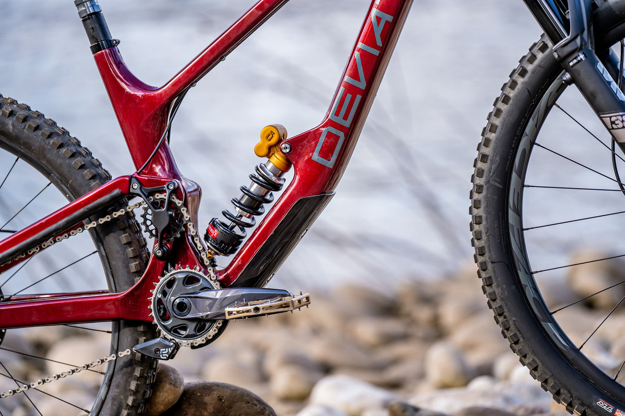 R eviewed Deviate Claymore R evolution MTB